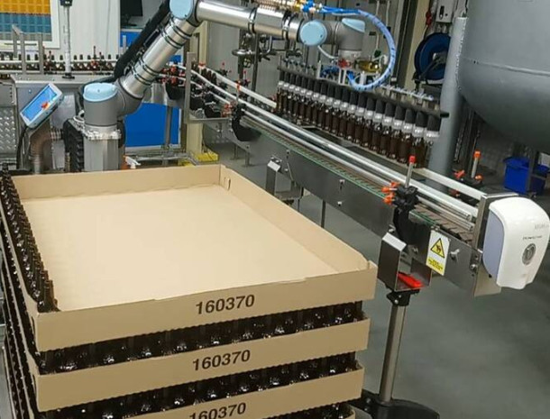 Depalletizing equipment